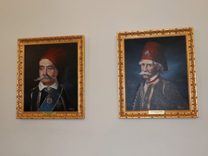 Πίνακες ηρώων της Επανάστασης του 1821 στην Περιφέρεια Πελοποννήσου (ph)