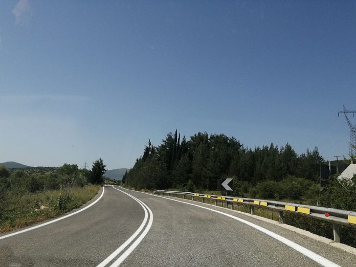 Σε εξέλιξη έργα διαγράμμισης σε οδικούς άξονες της Αρκαδίας (ph)