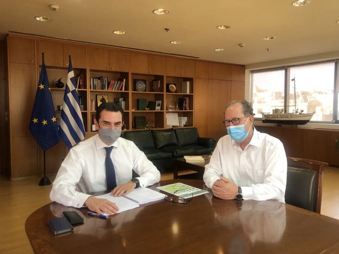 Συνάντηση Σκρέκα – Νίκα για φυσικό αέριο και ΧΑΔΑ