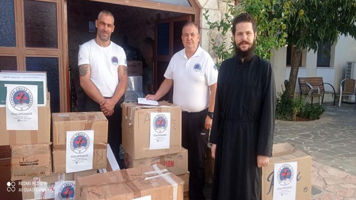 Ευχαριστίες στην Ελληνική Ομάδα Διάσωσης Αρκαδίας για την προσφορά στην πυρόπληκτη Γορτυνία (ph)