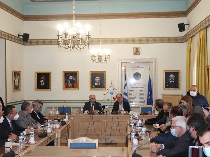 Στην Περιφέρεια Πελοποννήσου ο αν. Υπουργός Ανάπτυξης και Επενδύσεων Ν. Παπαθανάσης