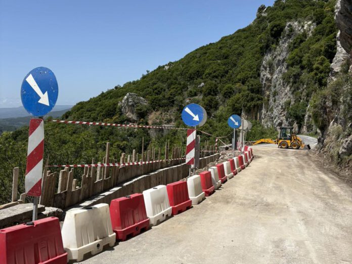 KKE Αρκαδίας: “Τελικά άνοιξε ο δρόμος ή άνοιξε μέχρι να ξανακλείσει! Κανένας εφησυχασμός!”