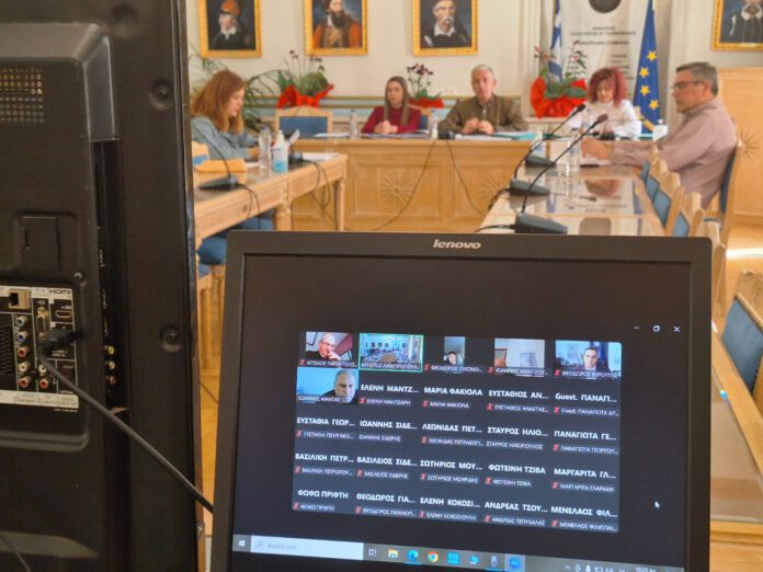 Συνεχίζονται τα έργα στον δρόμο Λαγκάδια – Λευκοχώρι