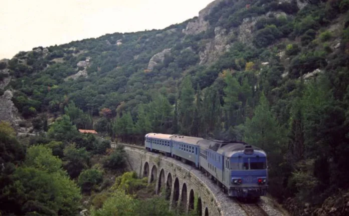 Πεζοπορία και συναυλία για το τραίνο στη Μεγαλόπολη