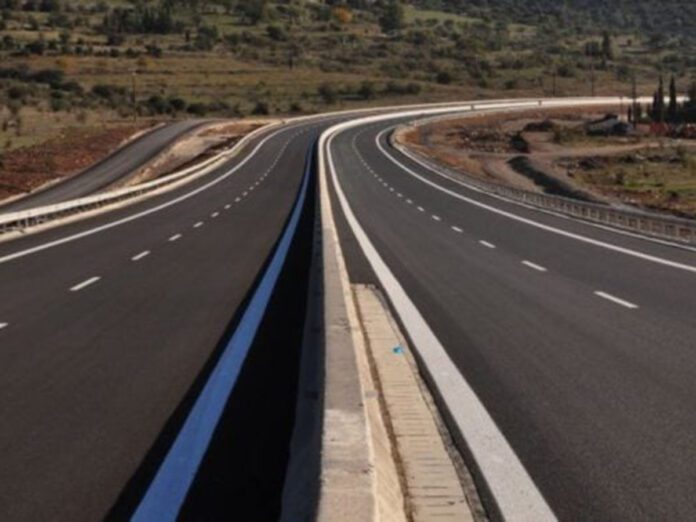 «Πράσινο φως» για το έργο-πρότυπο οδικής ασφάλειας 45,2 εκατ. ευρώ που υλοποιεί η Περιφέρεια Πελοποννήσου