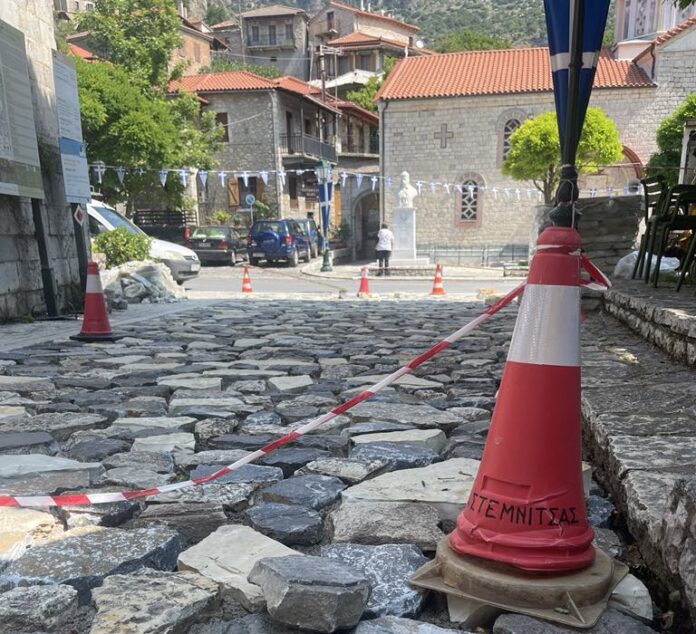 Ολοκλήρωση έργου: «Συντήρηση – αποκατάσταση λιθόστρωτου στην πλατεία και κεντρική οδό στην Στεμνίτσα»