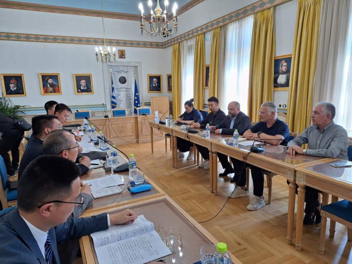 Η Περιφέρεια Πελοποννήσου υποδέχθηκε αντιπροσωπεία της Επαρχίας Γκουιζού της Κίνας