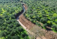 Νέα έργα για ασφαλείς μετακινήσεις, αντιπλημμυρική προστασία και αναβάθμιση υποδομών από την Περιφέρεια Πελοποννήσου